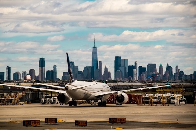 Governor Murphy seeks federal help as Newark Liberty International Airport delays grow